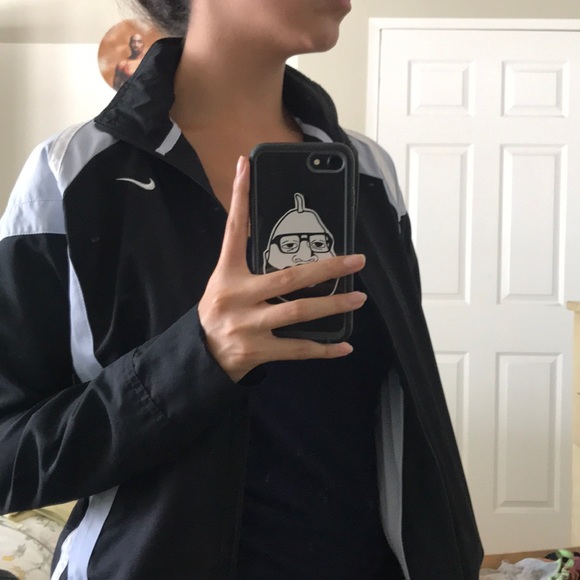 Nike Jacket - Picture 4 of 4